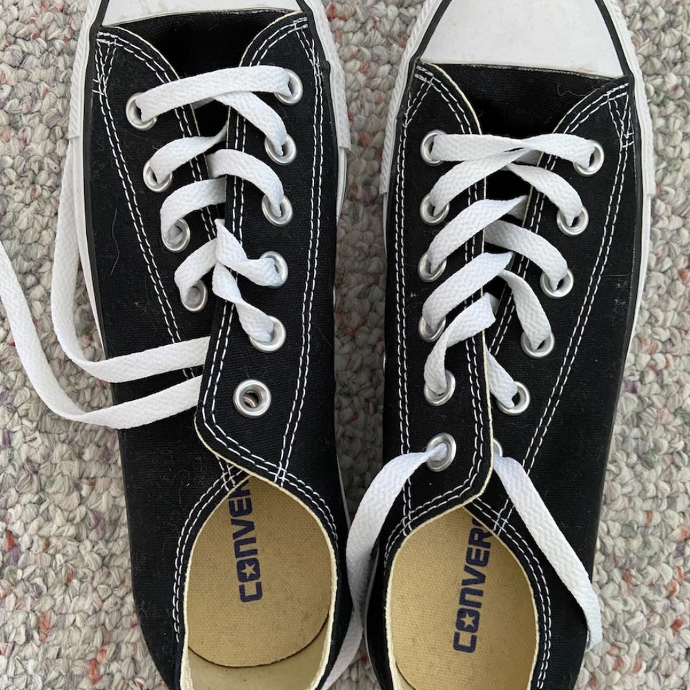 Black Converse